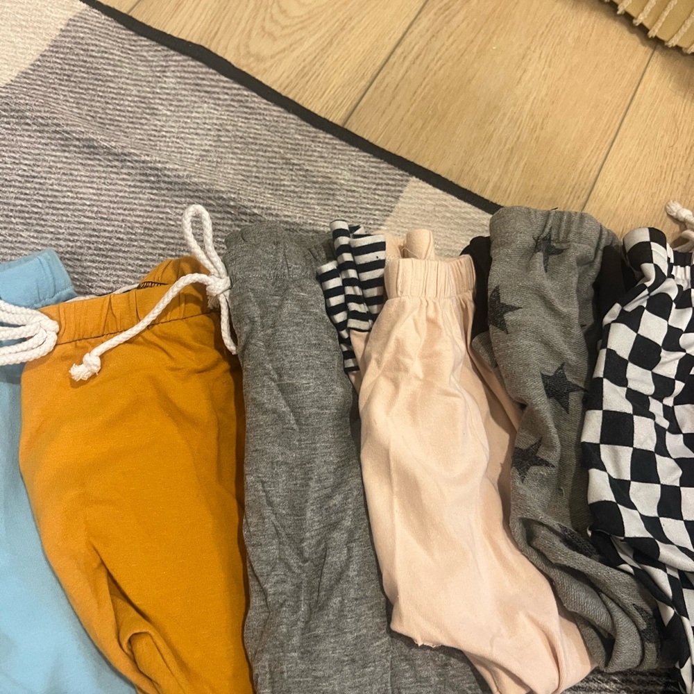 Colorful Patterned Joggers/shorts Collection - Picture 3 of 7